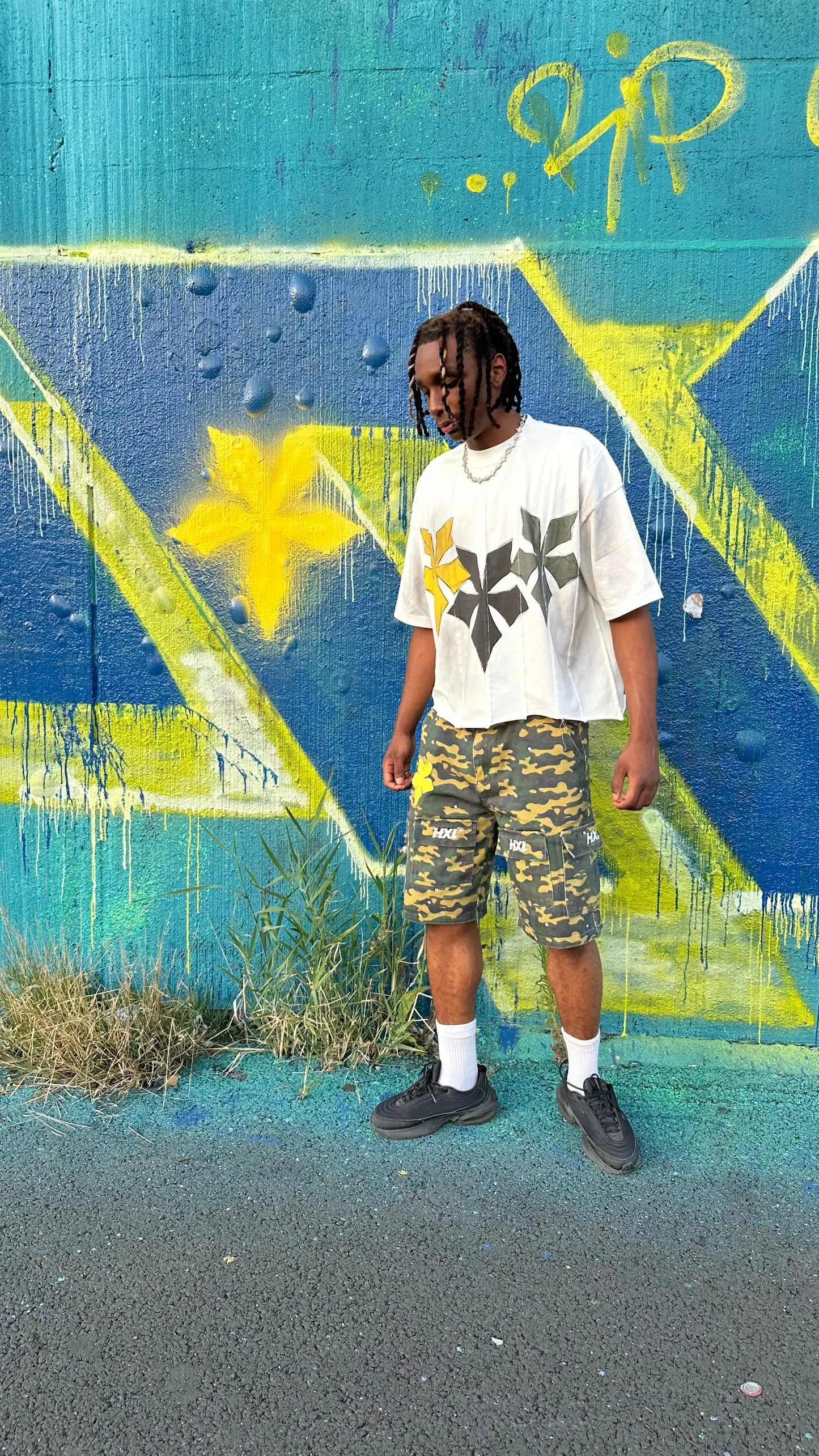 CAMO RHINESTONE HXL JORTS